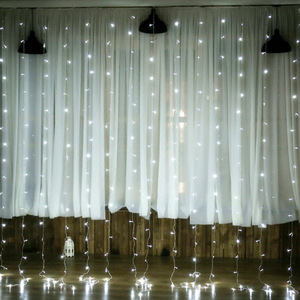 Cortina de Luces LED Navideñas Decoración Festiva 3*3 Metros Guirnalda de Luces Intermitentes para Jardín y Césped Exterior - Product Image 5