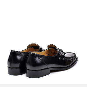 Zapatos formales de cuero de estilo británico, de corte bajo, sin cordones, de cuero vacuno vintage, hechos a mano. - Product Image 2