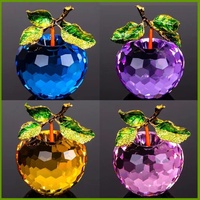 Pujiang haut de gamme cristal pomme voiture ornement créatif pomme rouge sculpté gravure paisible fruit thème idée cadeau de noël