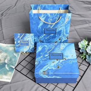 Scatola Regalo Personalizzabile con Logo, Motivo Marmorizzato, per la Festa <span class=keywords><strong>della</strong></span> <span class=keywords><strong>Donna</strong></span>, San Valentino, Matrimoni, Laminazione Opaca, Goffratura, Forma Personalizzabile - Product Image 1