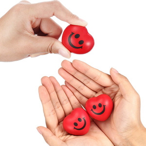 Palline Antistress in Schiuma PU a Forma di Cuore <span class=keywords><strong>Emoji</strong></span> all'Ingrosso per Premi Scolastici, Sollievo dallo Stress e Scarico Emotivo, Perfette per Bambini e Adolescenti - Product Image 2
