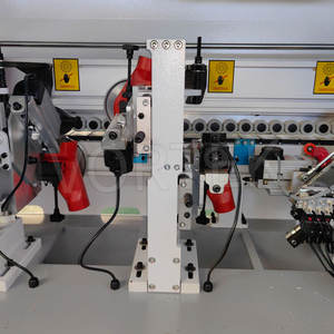 Machine à chantourner CNC multifonction entièrement automatique PME368 pour collage et raclage de portes en bois MDF, double refonceuse 0,4-3 mm - Product Image 2