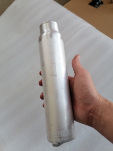 Bouteille de séchage pour réservoir de stockage 46C0758 compatible avec les pièces de chargeuse Liugong – Pièces de machines de construction directement de l'usine - Product Image 4