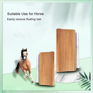 Spazzola Professionale per Toelettatura di Cani e Cavalli in Acciaio Inox e Legno Ecologica Design Ergonomico Pettine per Rimozione Peli - Product Image 4