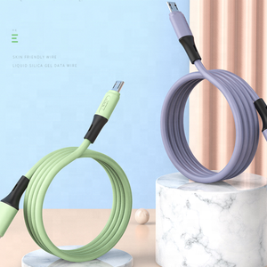 Precio de fábrica de silicona líquida accesorios móviles <span class=keywords><strong>original</strong></span> cables <span class=keywords><strong>usb</strong></span> - Product Image 2
