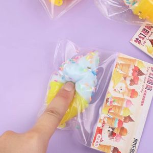 Juguetes Antiestrés de Helado para Apretar, Decoración Divertida para Restaurantes, para Niñas y Niños, Material PU - Product Image 5