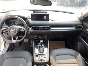 <span class=keywords><strong>MAZDA</strong></span> <span class=keywords><strong>CX5</strong></span> 2025 <span class=keywords><strong>USADO</strong></span>, 2.0L, AUTOMÁTICO, 2WD, EDICIÓN COMFORT, 5 PUERTAS, 5 ASIENTOS, SUV DE GASOLINA, 155 CV, INHALACIÓN NATURAL, COLOR BLANCO CON NEGRO - Product Image 4