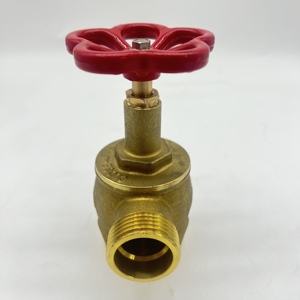 Raccord d'angle en laiton PN16 pour hydrant d'incendie (1'', 2'', 2,5'') – Conçu pour réduire la pression – Équipement essentiel de lutte contre l'incendie conforme EN67 - Product Image 1