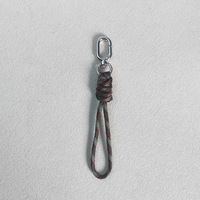 Porte-clés en paracorde tressé à la main, cordon anti-perte pour téléphone, pendentif coloré, accessoire décoratif pour sports de plein air, vente en gros