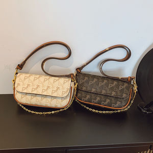 Bolso de Mano de Moda para Mujer, Duradero y Portátil, de Material PU, con Cadena Decorativa, Estilo Bandolera y Función Antirrobo - Product Image 6