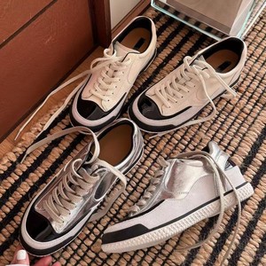 รองเท้าเดินพื้นเรียบสไตล์เรโทรฟอเรสต์กัมป์สำหรับผู้หญิง – รองเท้าผ้าใบแฟชั่นพื้นนุ่มตาข่ายระบายอากาศน้ำหนักเบา - Product Image 1