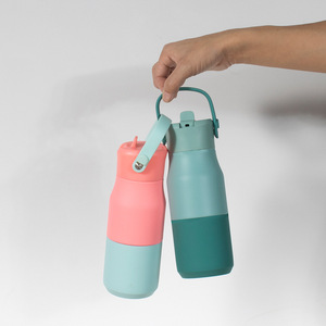 Color Blocked Plastic Water Bottle With Detachable Handle For Home Car Office Outdoor Travel - Product Image 1
