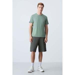Shorts basiques pour hommes en coton kaki, épais, doux et texturés, coupe standard - 81277 - Kaki - Product Image 5