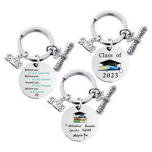 Portachiavi Personalizzato in Metallo per Laurea, Anello Commemorativo in Acciaio Inossidabile per Regalo di Laurea - Product Image 4