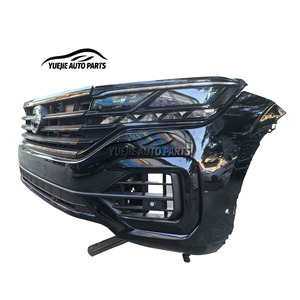 Kit Completo Paraurti Anteriore con Fari e Parafanghi per Volkswagen Touareg <span class=keywords><strong>CLB</strong></span> CR7 - Product Image 3