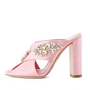 Sandales à talons hauts épais en soie à bout ouvert pour femme, grande taille 45, avec strass brillants, pour le bureau, mules à coupe large - Product Image 1