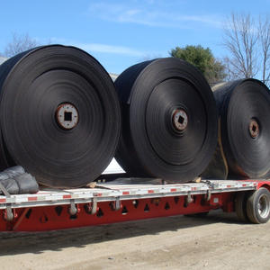 Bande transporteuse en nylon noir en caoutchouc plat <span class=keywords><strong>EP</strong></span> Toile de polyester Bande transporteuse ignifuge résistante à l'usure - Product Image 5