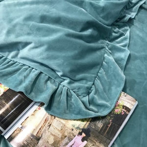 High Weight Soft Fleece Duvet Set <strong>King</strong> Double <strong>Sing</strong> Size With Filling Solid Color Quilted Chic Ruffles Comforter Set - Product Image 4