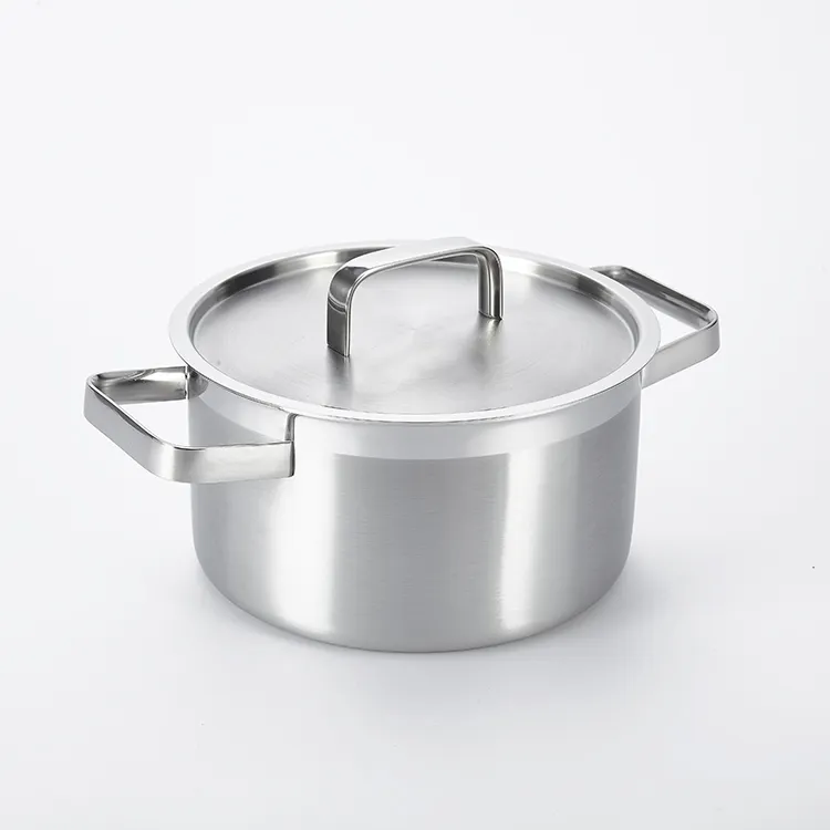 प्रीमियम गुणवत्ता रसोई के बर्तन 24cm Cookware पहने Triply स्टेनलेस स्टील सूप स्टॉक बर्तन सॉस