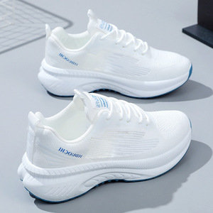 Nouvelles baskets blanches de créateur haut de gamme pour femmes, chaussures de sport décontractées respirantes à lacets pour la marche printanière - Product Image 2