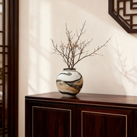 Vase en céramique moderne peint à la main, pot en céramique rétro antique, décor de paysage Wabi Sabi, support décoratif pour fleurs, ornement de style chinois
