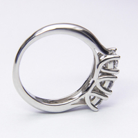 POLIVA 925 vente en gros d'argent Sterling CZ pierre anneaux de mariage trois pierres conception de mariage solide en argent Sterling bague en diamant