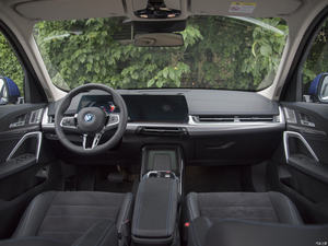 2024 <span class=keywords><strong>BMW</strong></span> IX1 SUV eléctrico puro de largo alcance-Venta caliente nuevo vehículo de energía último <span class=keywords><strong>modelo</strong></span> - Product Image 6