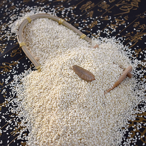 Graines de sésame blanches naturelles, fraîchement transformées, approvisionnement en vrac pour les supermarchés, les boutiques en ligne et les usines alimentaires - Product Image 4