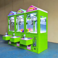 Machine à griffes miniature pour enfants avec griffe métallique, vitrine en verre transparent, bouton lumineux et accepteur de pièces pour utilisation en arcade
