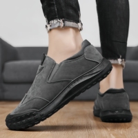 Nouveaux Mocassins Noirs pour Hommes de Haute Qualité en Gros, Chaussures de Sport Décontractées en Daim Tendance et Abordables