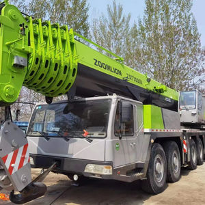 Grúa Móvil Usada ZTC2200A ZOOMLION de 220 Toneladas para Maquinaria de Construcción - Product Image 1