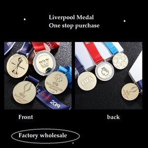 The Reds Won The P_remier Lea_gue Medal, The Fans Commemorative Medal And The Alloy <span class=keywords><strong>World</strong></span> Club Cup Champions Trophy Medal - Product Image 5