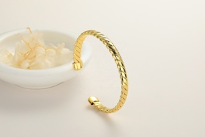Bracelet en alliage de cuivre plaqué or 18 carats avec zircon pour femme, design simple, tendance, vente en gros, bijoux fantaisie - Product Image 6