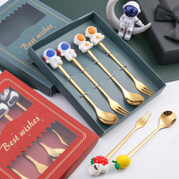 Ensemble de 6 cuillères et fourchettes en acier inoxydable avec poignée d'animaux mignons, cuillère à dessert dorée, fourchette à fruits, boîte cadeau pour enfants, fête de naissance