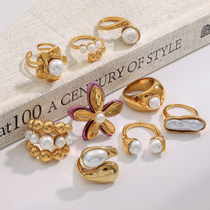 Bagues en perles européennes et américaines en acier titane, bijoux inaltérables, luxe léger, sensation haut de gamme, bagues tendance en acier inoxydable - Product Image 4