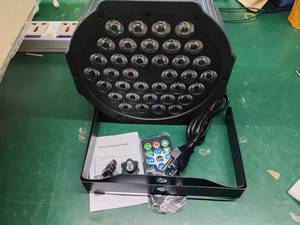 Faro Par <span class=keywords><strong>LED</strong></span> da 36 Pezzi a Colori DMX RGB da Fabbrica per Matrimoni, Club, DJ, <span class=keywords><strong>Discoteca</strong></span>, Spettacoli e Palco con Telecomando - Product Image 6