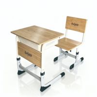 Verstellbares Bambus-Schul-Schreibtisch- und Stuhl-Set mit Ovalrohrrahmen, Lerntisch mit Büchertaschenhalter, OEM ODM Schulmöbel