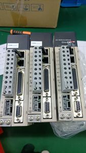 محرك سيرفو أحادي الطور بقوة 750 واط وسرعة 3000 دورة في الدقيقة من مصنع سيهينغ للمحركات، يعمل بجهد 220 فولت مع تحكم إيثركات ومحرك تيار متردد ومشفر مطلق 17 بت - Product Image 4