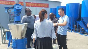 Cattle Feed Processing Mesin Pelet Poultry Pelletizer Mini Feed Pellet Machine - Product Image 4