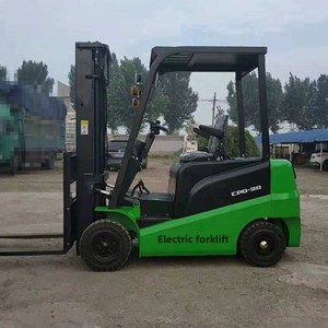 Chariot élévateur électrique CPO-20, capacité de 2 tonnes, commande assise, pneus pleins, utilisation en intérieur, mât à trois étages, déplaceur latéral hydraulique - Product Image 2
