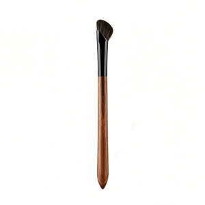 Pinceau à paupières en forme de faucille, grande taille, manche en bois, poils d'animaux, pinceau de maquillage pour le contour du visage - Product Image 3