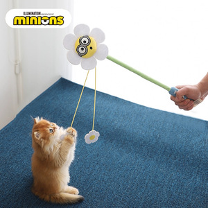 Bâton de chaton interactif Minions Daisy Bob Cat Teaser Stick 49cm pour le jeu des chatons - Product Image 1