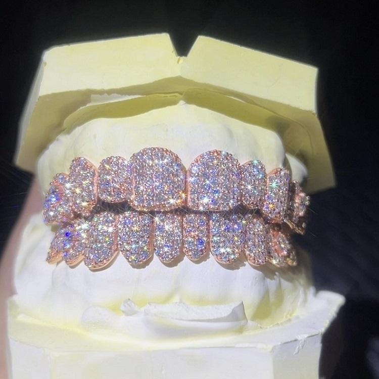 8 อันดับแรกและ 8 อันดับสุดท้าย