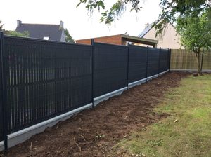 Panneaux de clôture de jardin à bande verticale anti-UV 3D Privacy Lattes de confidentialité en PVC <span class=keywords><strong>rigide</strong></span> Clôture de panneau de 1.53x2.5m avec lattes de confidentialité - Product Image 2