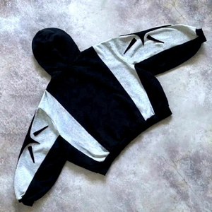 Sudadera con Capucha Unisex 2024, Estilo Casual Urbano, Personalizada con Estampado, Tejida, Negra Lavada, Corte Holgado, Hombros Caídos, 100% Algodón - Product Image 1