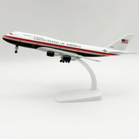 Modèle d'avion en métal moulé sous pression Boeing 747-200B Air Force One avec nouvelle livraison graphique, 20 cm, avec trains d'atterrissage