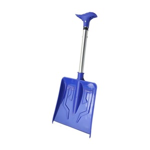 Pala para Nieve de Plástico Azul de 81 cm con Mango en D y Hoja Cuadrada para Uso en Exteriores - Product Image 1