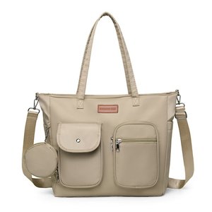 กระเป๋าผ้าอ้อมแฟชั่นสำหรับคุณแม่  ขนาดใหญ่  ใส่ของได้เยอะ  ทำจากไนลอน  พร้อมคุณสมบัติกันน้ำ กันฝุ่น  ทนทาน เหมาะสำหรับคุณแม่ยุคใหม่ที่มีงานยุ่ง - Product Image 1