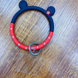 Correa de Muñeca para Teléfono Móvil de Moda <span class=keywords><strong>2022</strong></span>, Pulsera de Silicona con Colgante, Anillo Antipérdida, Colgante Combinable - Product Image 3