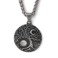 Collier Viking en acier inoxydable de style nordique avec pendentif Arbre de Vie Yggdrassil inspiré du mythe nordique